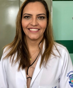 Dra. Carolina Palmeira Teixeira Martins