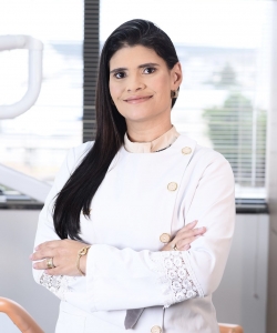 Dra. Ivigna Ferraz  Dra. Ivigna Ferraz