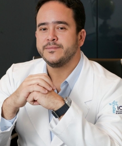 Dr. Arthur Mendes Bastos Dr. Arthur Mendes Bastos