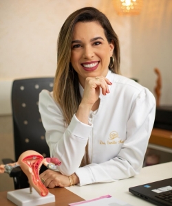 Drª Camilla Medeiros Drª Camilla Medeiros