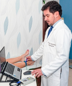 Dr. Vitor Alcântara Celestino Dr. Vitor Alcântara Celestino