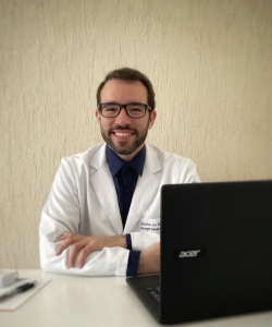 Dr. Matheus Souza