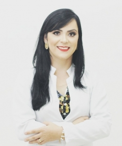 Rafaela Oliveira Ferreira  Rafaela Oliveira Ferreira