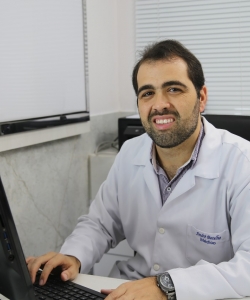 Dr. André Bezerra Botelho Dr. André Bezerra Botelho