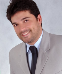 Dr.Faber Neves Santos Dr.Faber Neves Santos