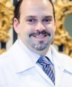 Dr. Felipe Magalhães  Dr. Felipe Magalhães